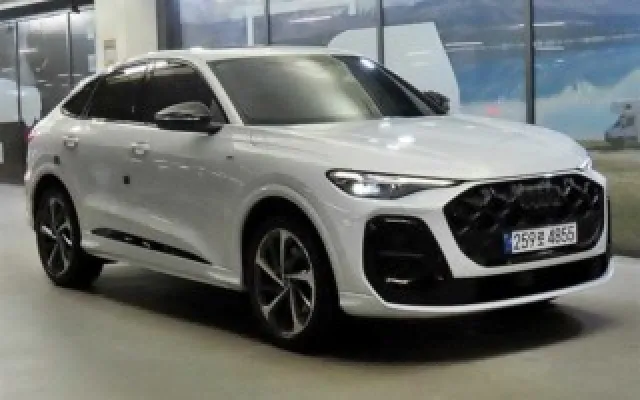 스포티지더볼드 중고차 Q5 (80A) 스포트백 45 TFSI 콰트로 S-라인 매물 사진 11 - 2026/06 3,434km
