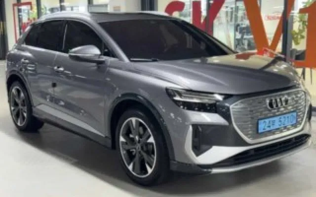 스포티지더볼드 중고차 Q4 e-트론 40 프리미엄 매물 사진 8 - 2022/09 18,261km