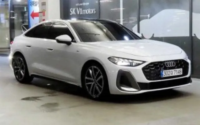 스포티지더볼드 중고차 A5 (B10) 40 TFSI 콰트로 S-라인 매물 사진 18 - 2025/11 2,787km