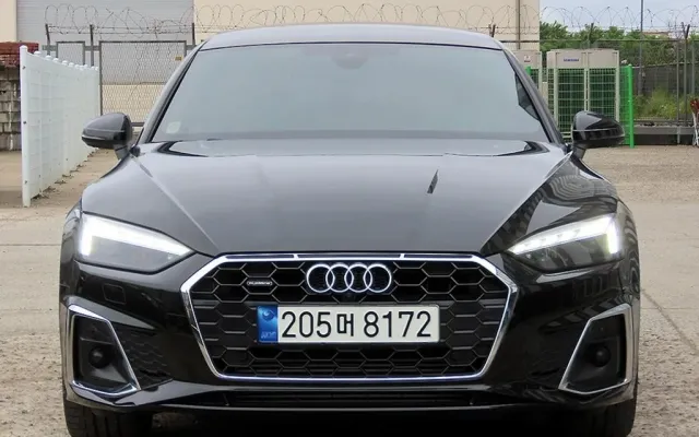 스포티지더볼드 중고차 A5 (F5) 40 TFSI 콰트로 프리미엄 스포트백 매물 사진 6 - 2023/03 42,160km