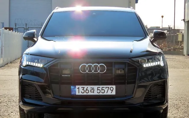 스포티지더볼드 중고차 Q7 (4M) 55 TFSI 콰트로 프리미엄 매물 사진 4 - 2023/03 23,800km